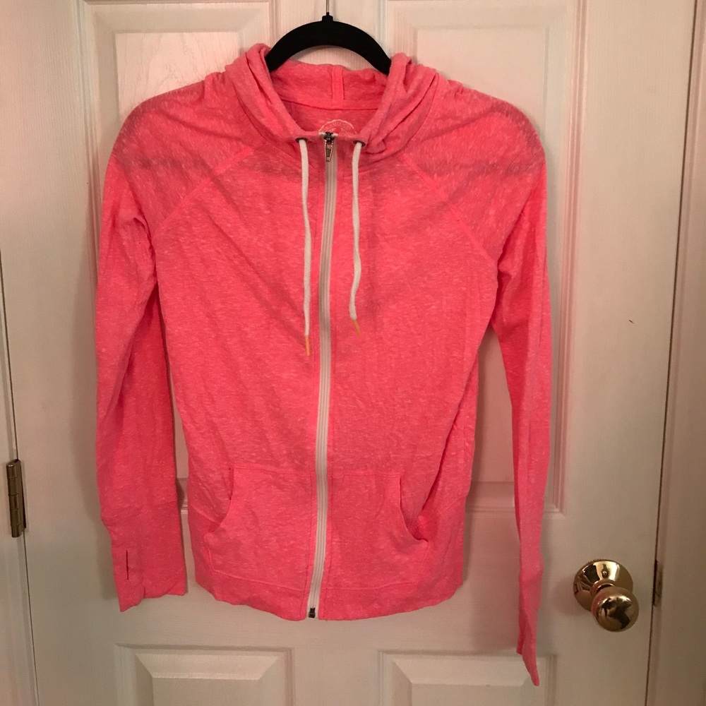 Light weight long sleeve jacket.