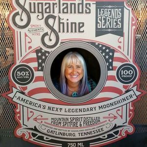 Meet your Posher, Melanie