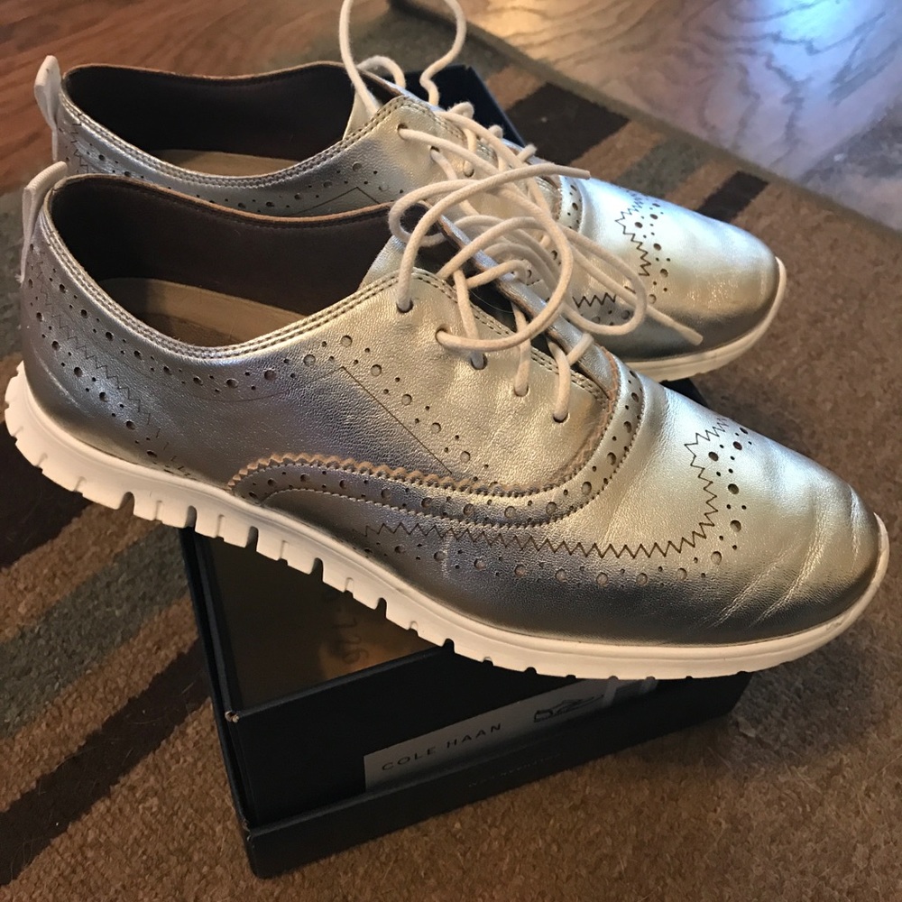 Cole haan zero grand silver