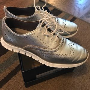 Cole haan zero grand silver