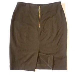H&M Olive Green Pencil Skirt Zip Up size 6 H&M Olive Green Pencil Skirt Zip Up size 6