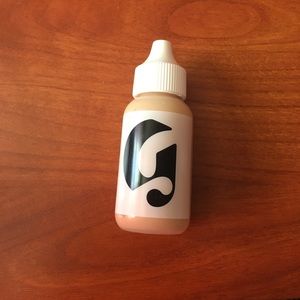 Glossier perfecting skin tint in medium