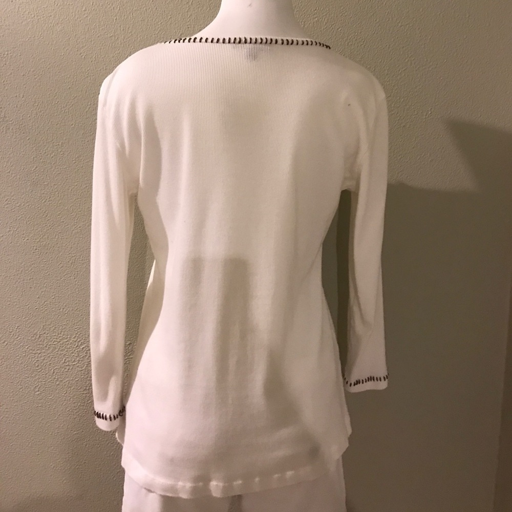 Embroidered! - Picture 4 of 4