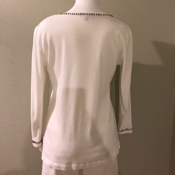 Embroidered! - Picture 4 of 4