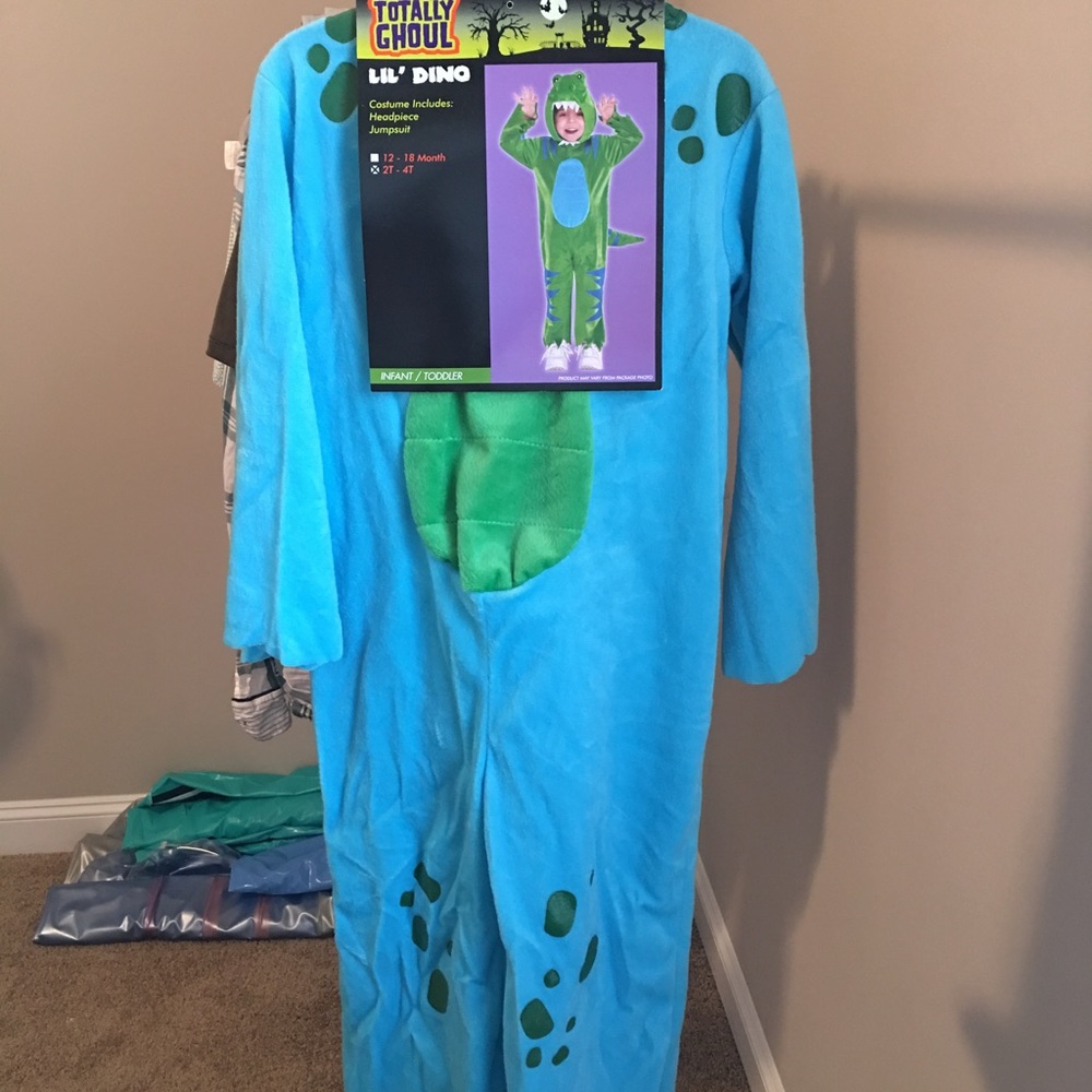 NWT Little Dinosaur Halloween Costume