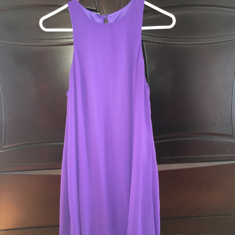Purple sleeveless dress