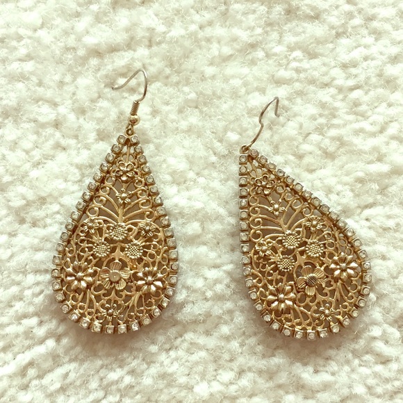 Teardrop gold and diamond earrings - Picture 1 of 2