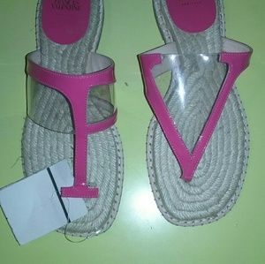 NWT Frances Valentine Pink Sandals