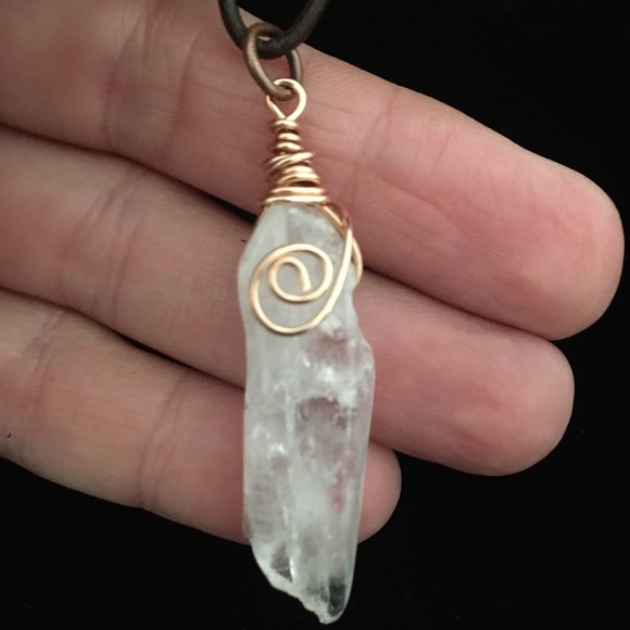 CHOICE ✨Wirewrapped Crystal Pendant - Picture 6 of 6
