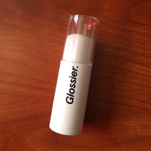 Glossier haloscope highlighter