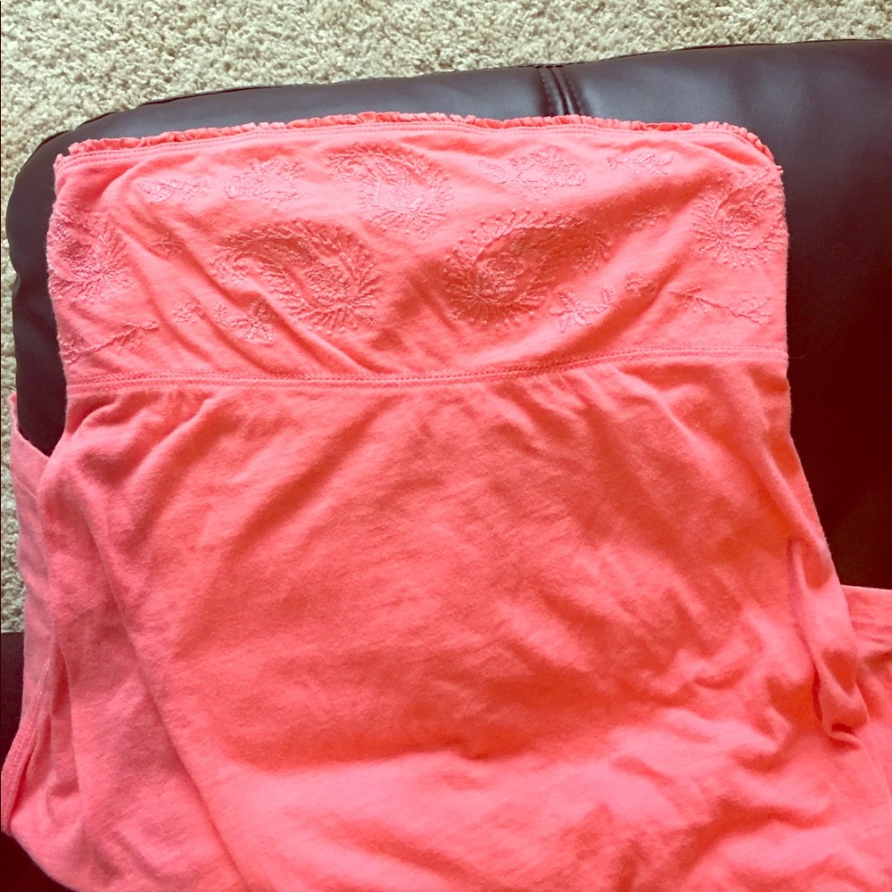 Peach tube top with detailed top