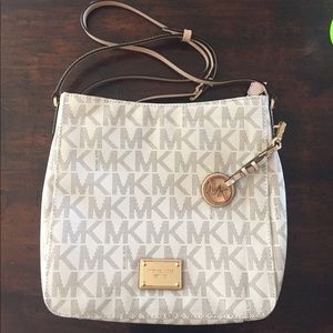 Michael Kors Large Jet Set Crossbody