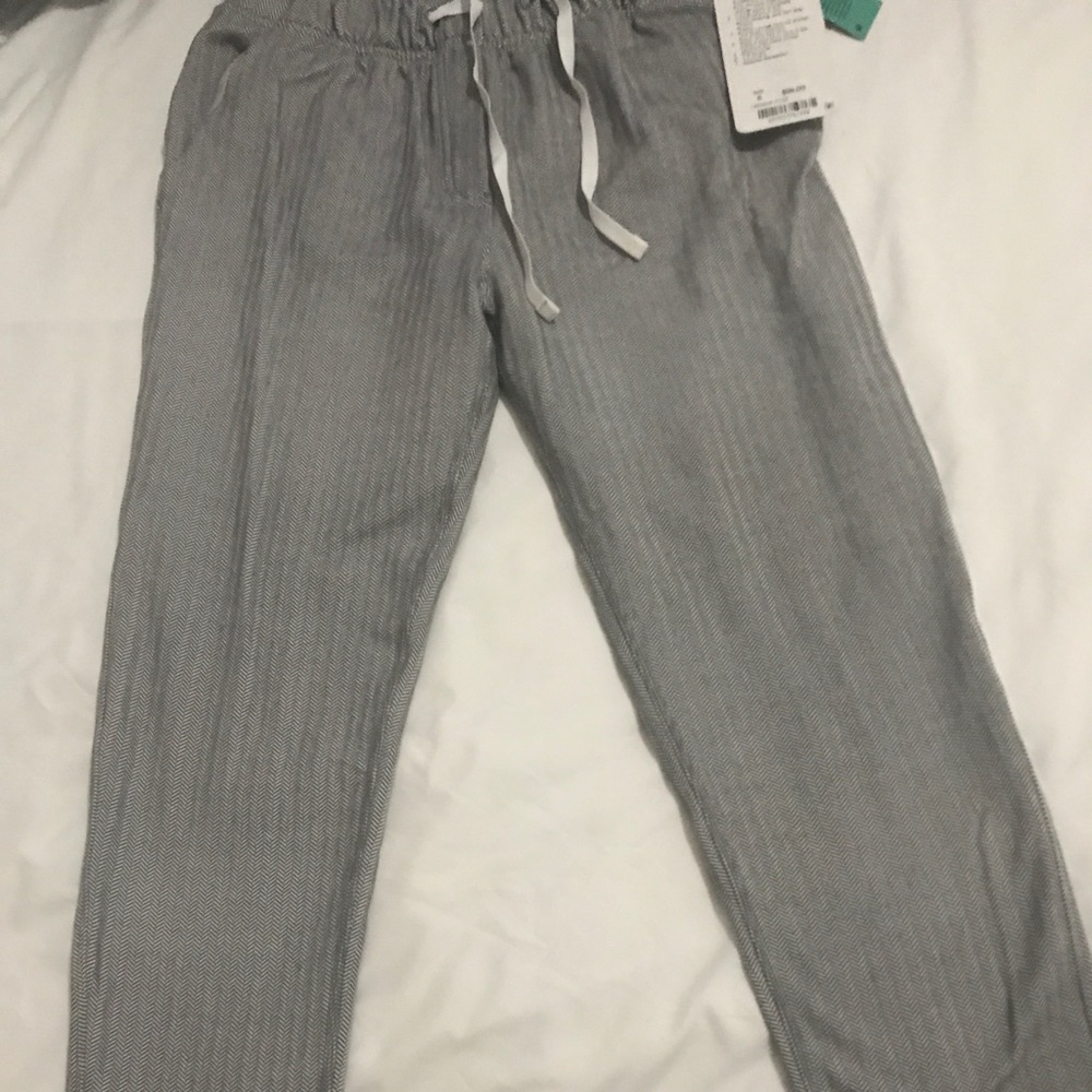 Lululemon Jet Crop Slim