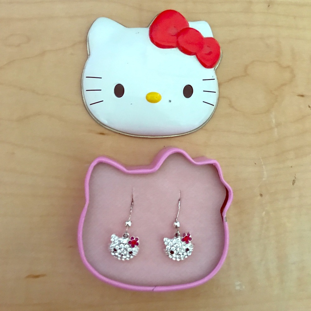 Hello Kitty Earrings