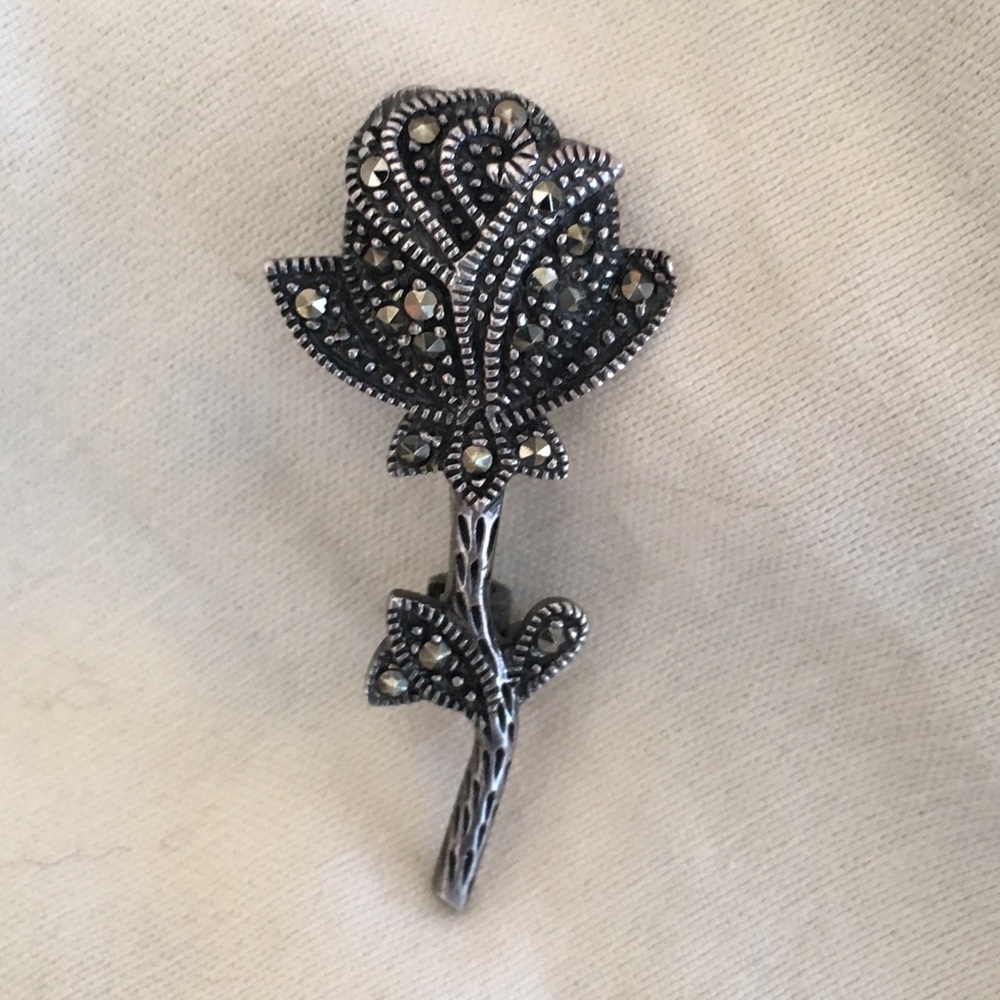 Beautiful Vintage Rose design Marcasite Pen