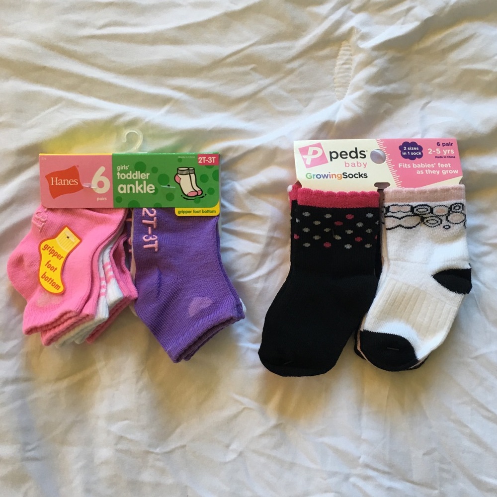 12 PAIR • Girls Socks - 2T - 3T (2-5 yrs)