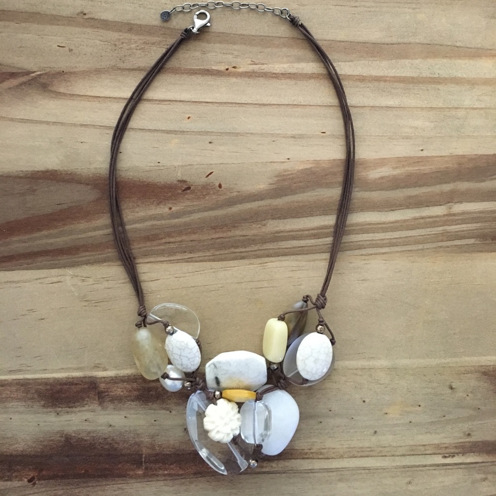 Silpada Leather and Quartz Necklace 🎄