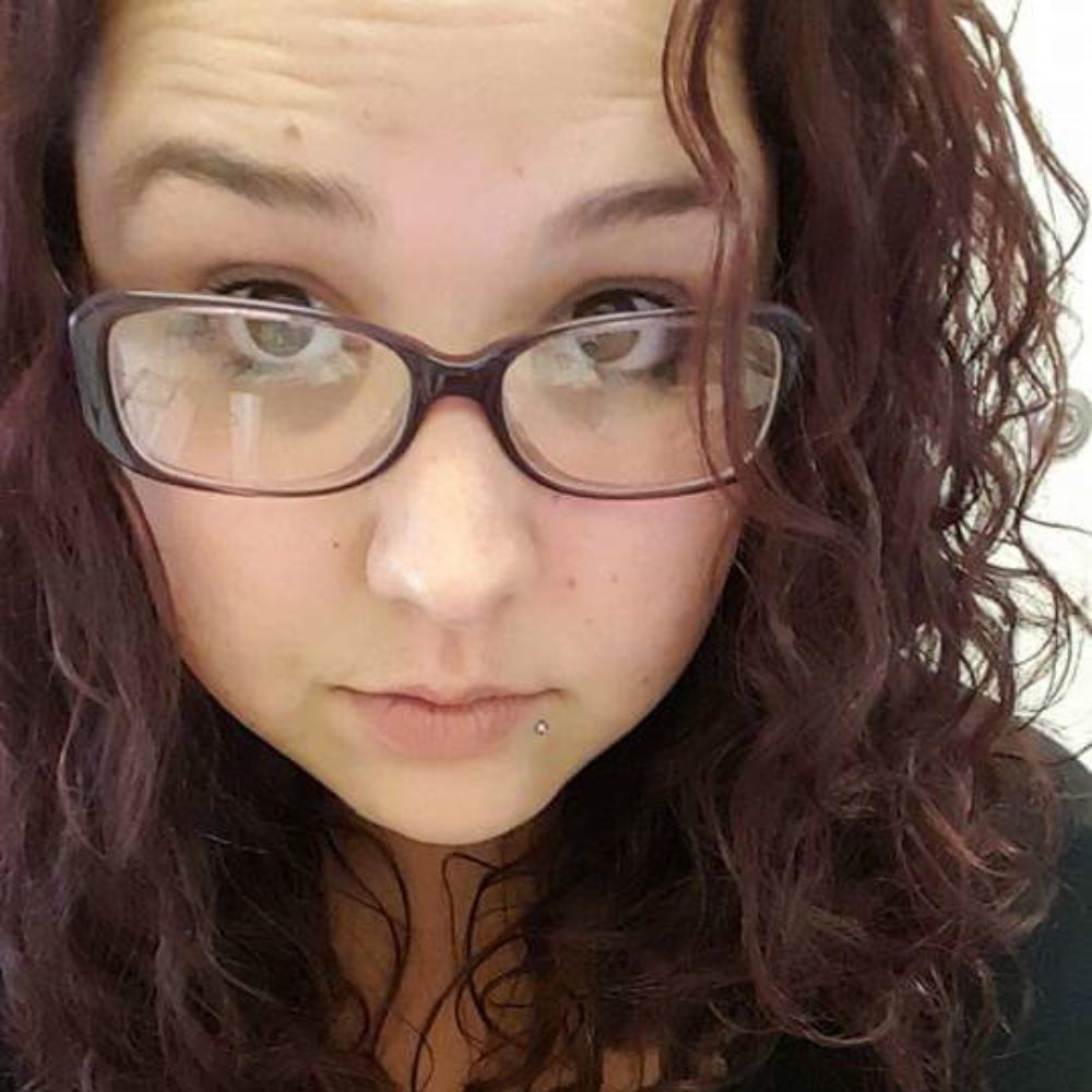 Meet your Posher, Cydney