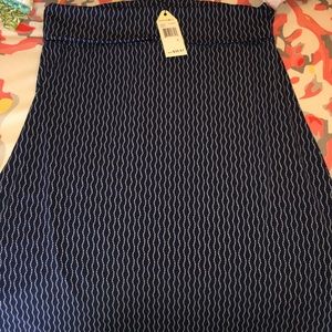 Navy white printed skirt