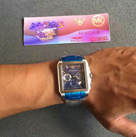 BRAND new Armani exchange stainless watch - Picture 2 of 7