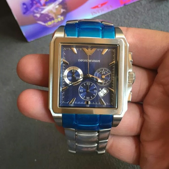 BRAND new Armani exchange stainless watch - Picture 3 of 7