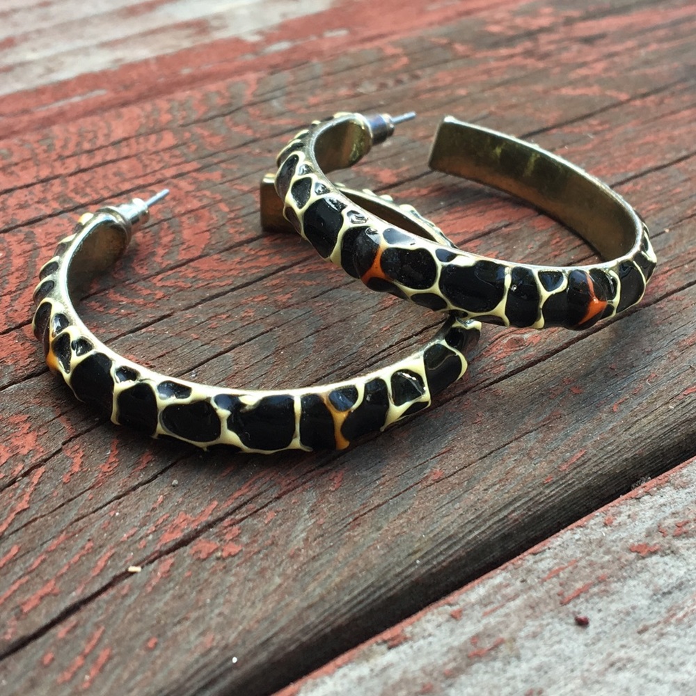 black ceramic hoop earrings