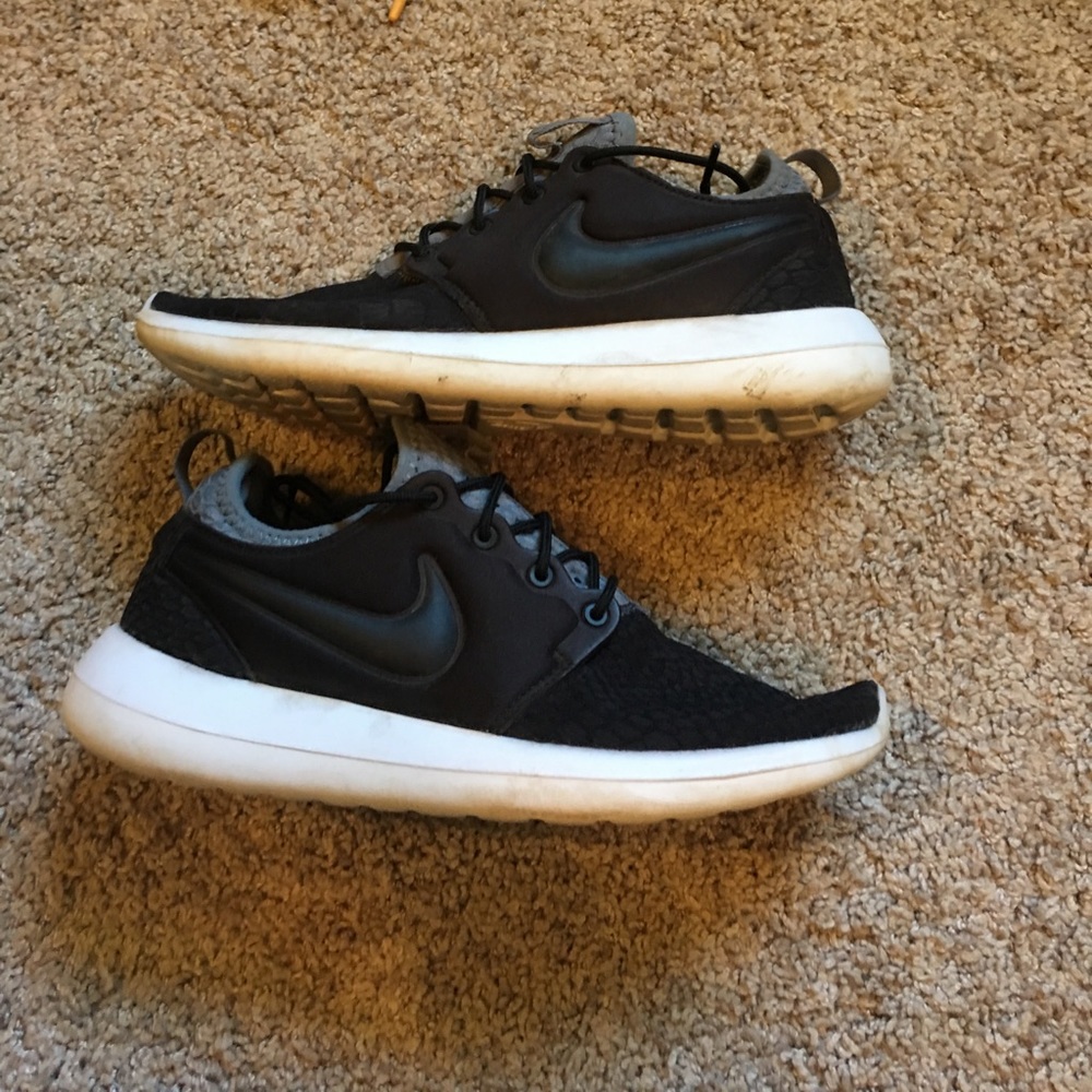 Nike Roshes