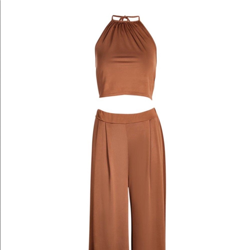 Wide leg trouser and crop top