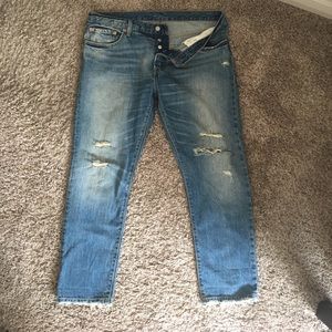 Distressed Levi’s 501 Jeans