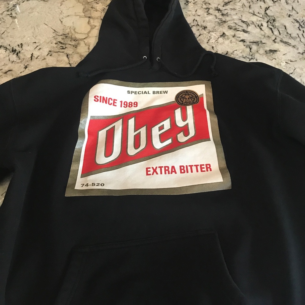 Obey men’s hoodie
