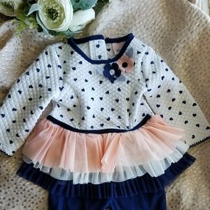 💲2 for $7 💓 6 mo Beautiful coral/navy outfit