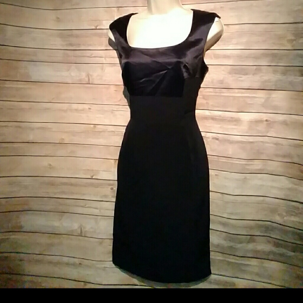 Navy dress