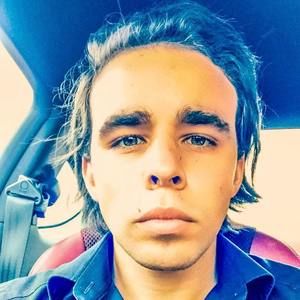 Meet your Posher, Julio