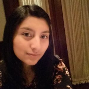 Meet your Posher, Alicia