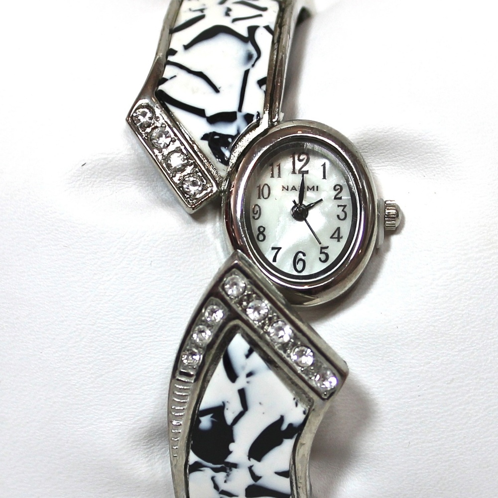 CLEARANCE—NWOT—B&W Rhinestone Watch—PRICE FIRM