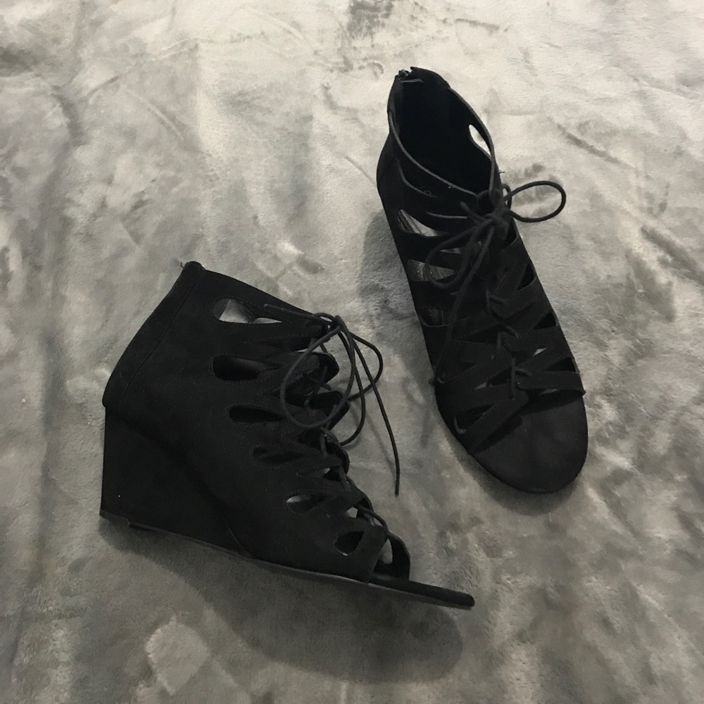 Torrid wedges sz 11