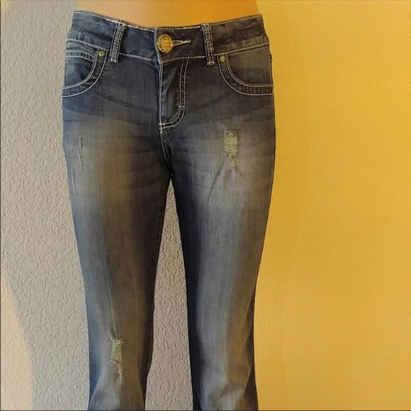 Wrangler rock 47 distressed denim jeans - Picture 2 of 4