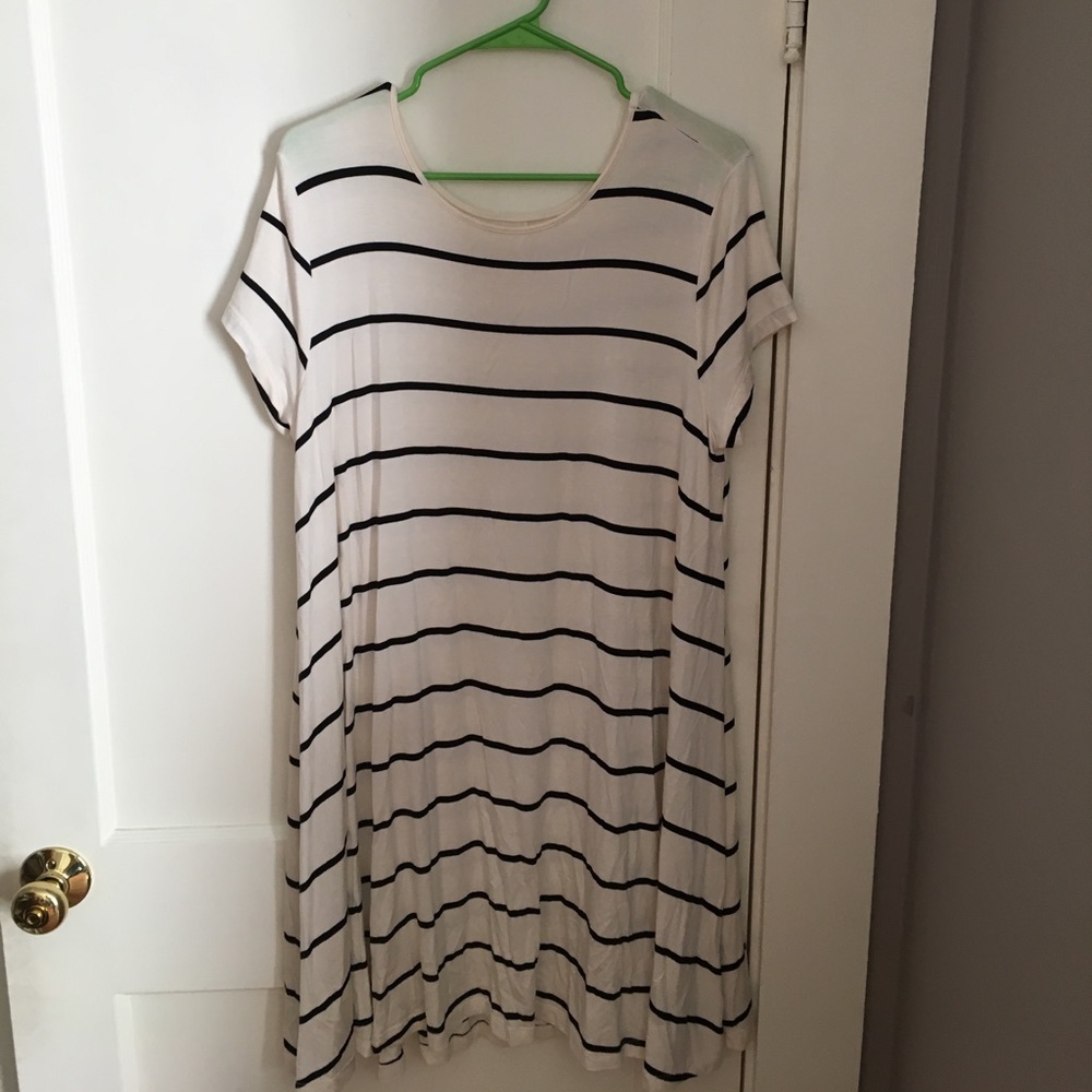 Black and cream striped dress