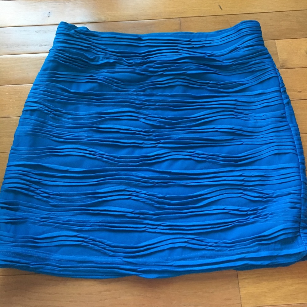 Blue body con skirt 💙