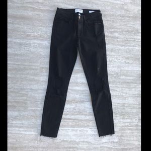 Frame Denim Jeans - Frame Skinny De Jeanne Crop Lord Noir Jeans Sz 27 Frame Denim Jeans - Frame Skinny De Jeanne Crop Lord Noir Jeans Sz 27