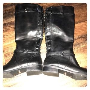 Gianni Bini Winter boots