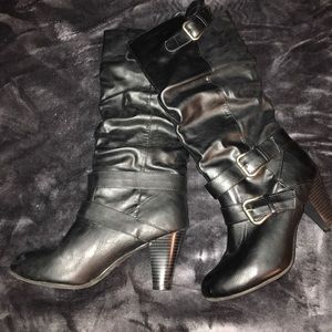 Women’s Black Heeled Boots Sz. 7