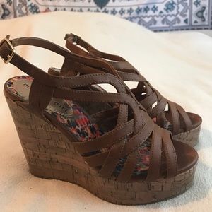 Cute Brown Wedges