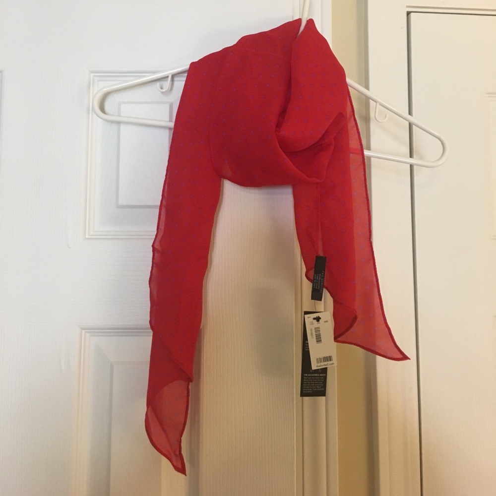 🎁Gift idea! NEW Limited polka dot red/pink scarf!