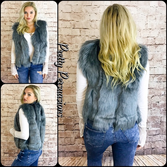 NWT Gray Chic Faux Fur Vest - Picture 4 of 5