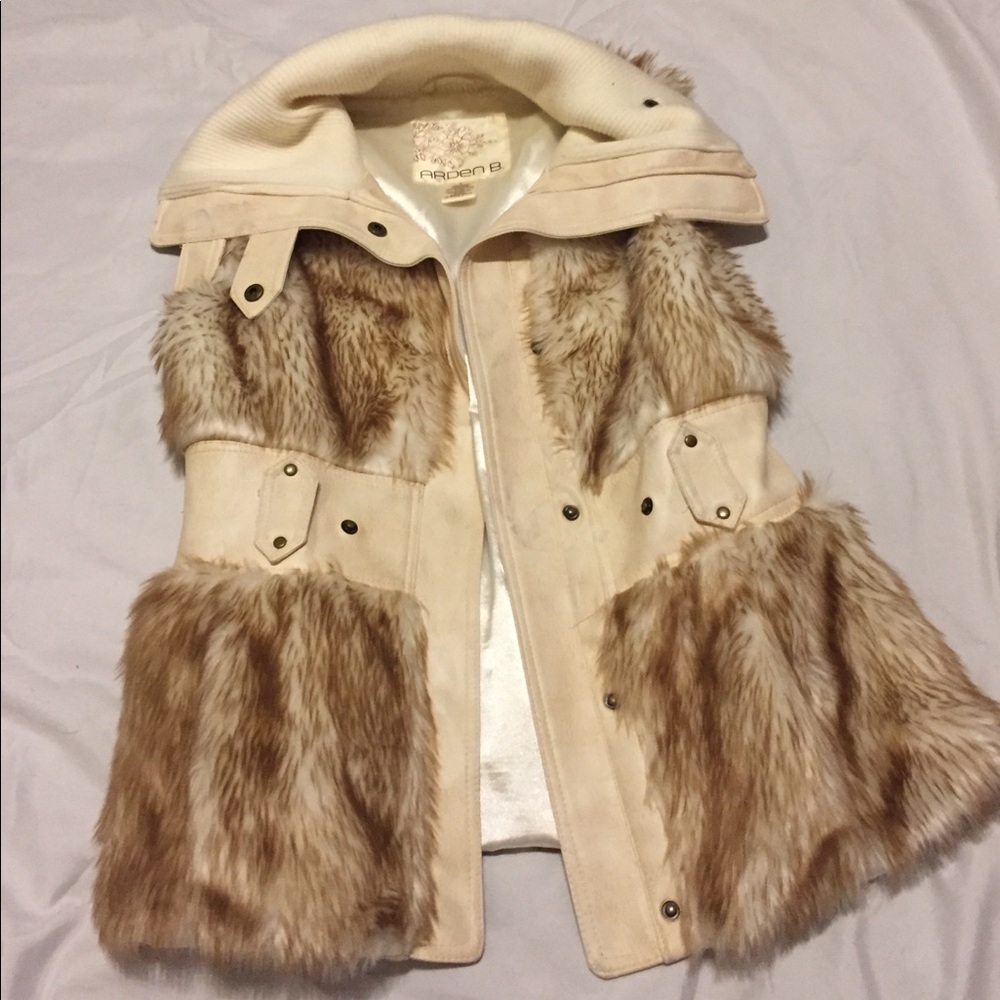 Faux fur vest