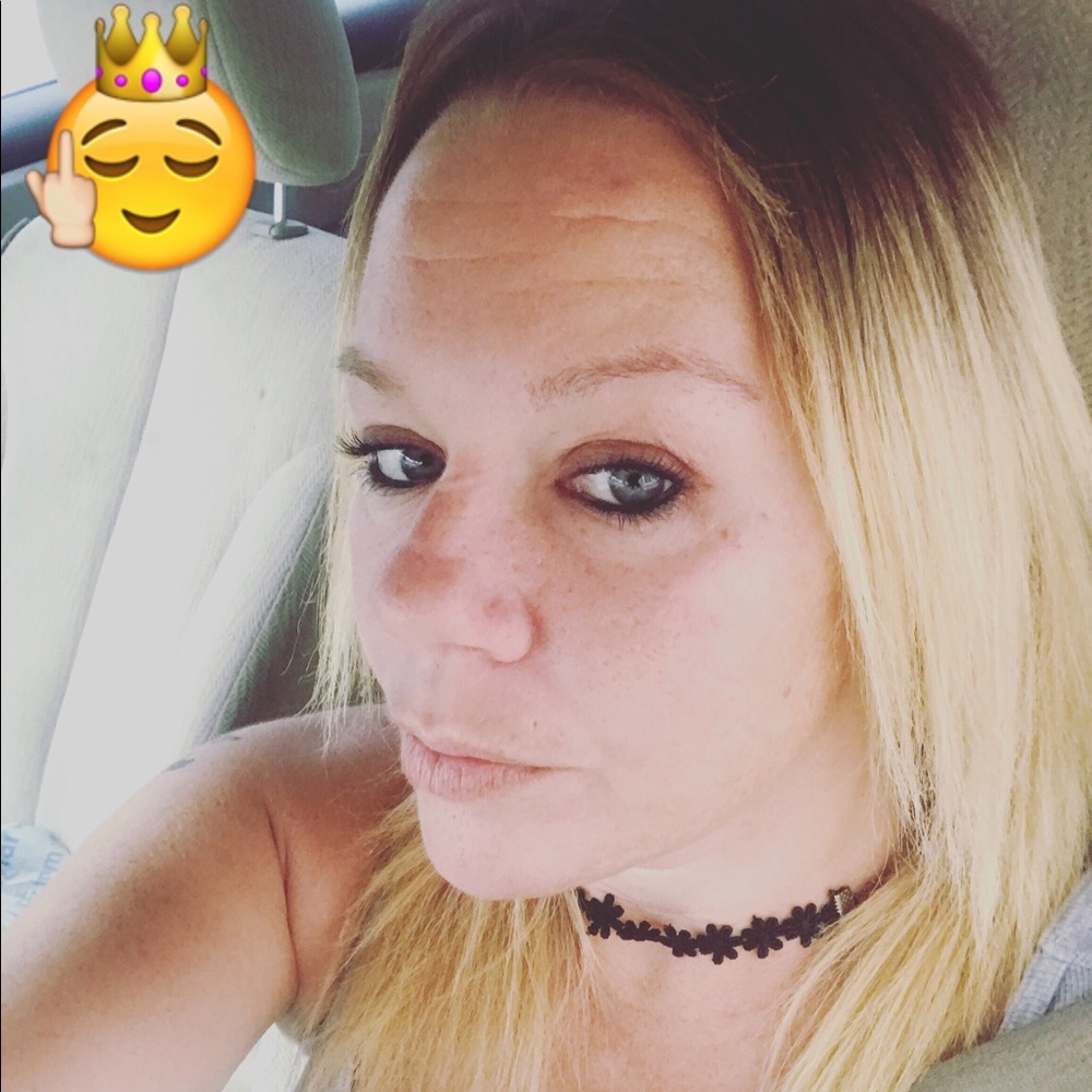 Meet your Posher, Candace