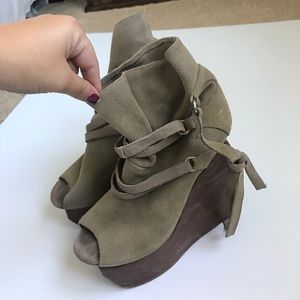 Jeffrey Campbell Strappy bootie platform wedges