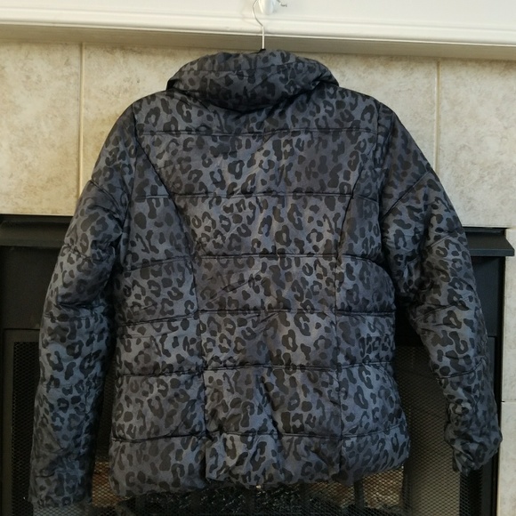 *SOLD*Leopard print coat - Picture 2 of 4