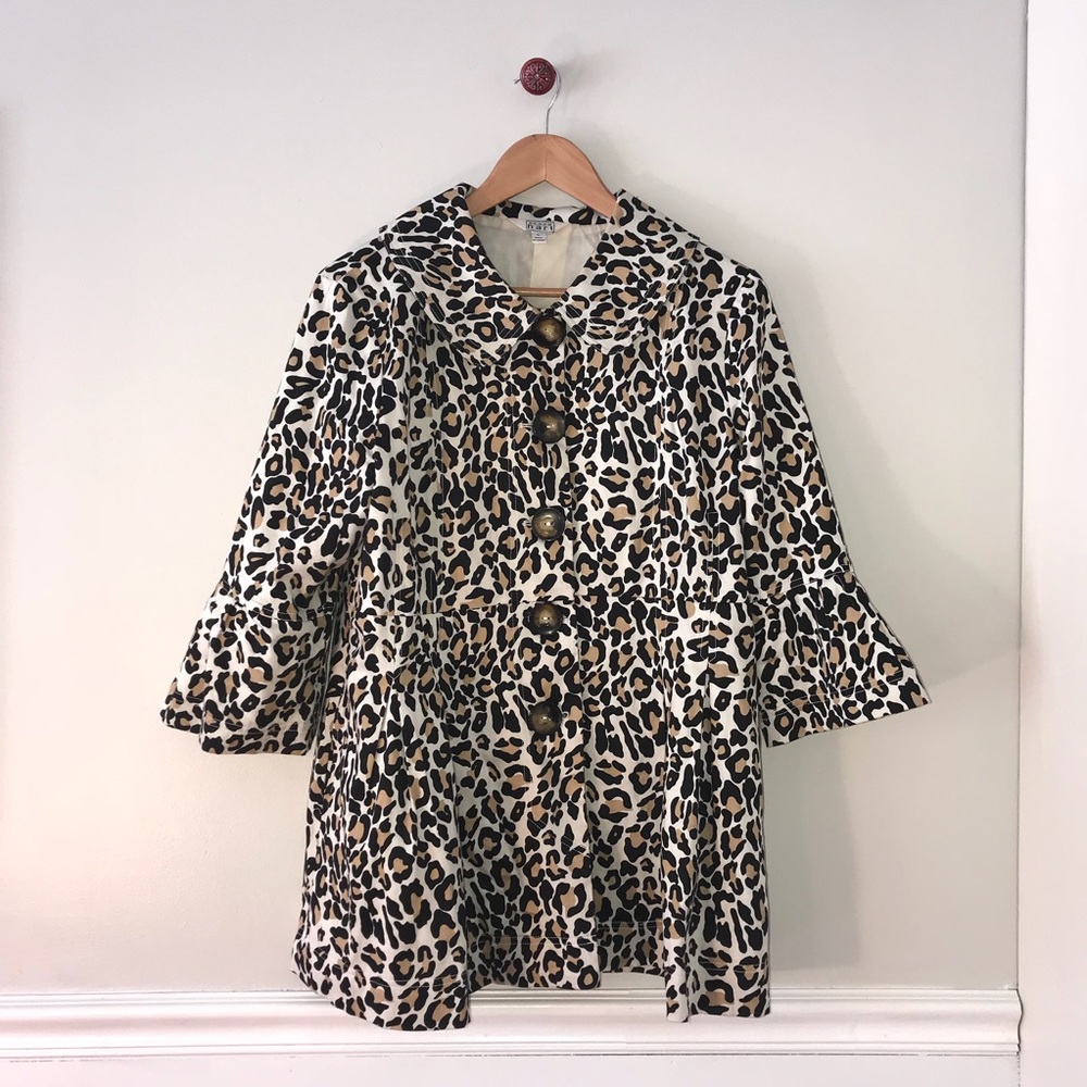 Boutique Kerri Hart Leopard Jacket. Large
